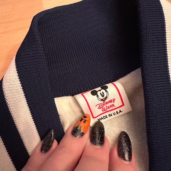 Walt Disney World Fort Wilderness Resort jacket - Picture 3 of 5